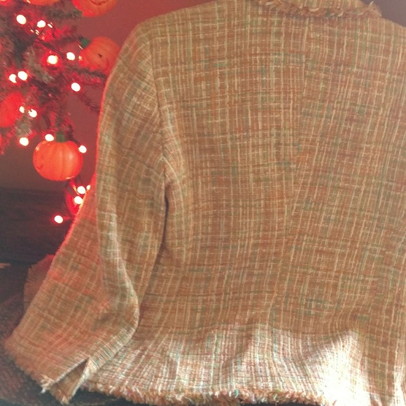 Jacket - Picture 3 of 4